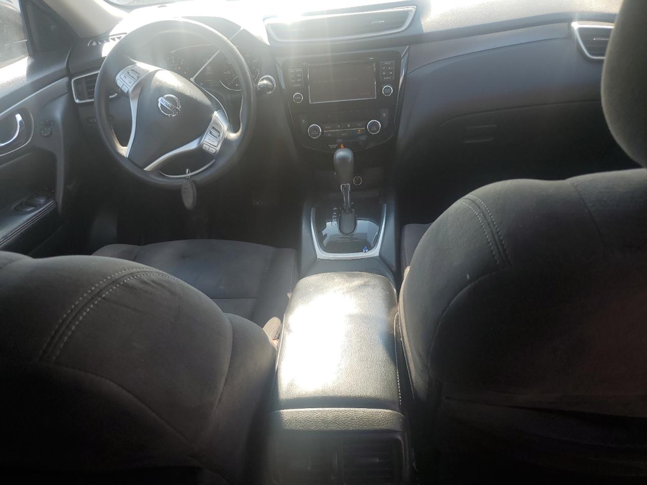 2015 Nissan Rogue S VIN: KNMAT2MT7FP548671 Lot: 81303895