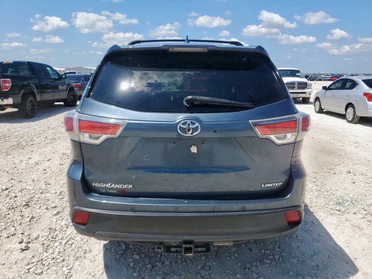 2015 Toyota Highlander Limited VIN: 5TDYKRFH8FS118673 Lot: 71027985