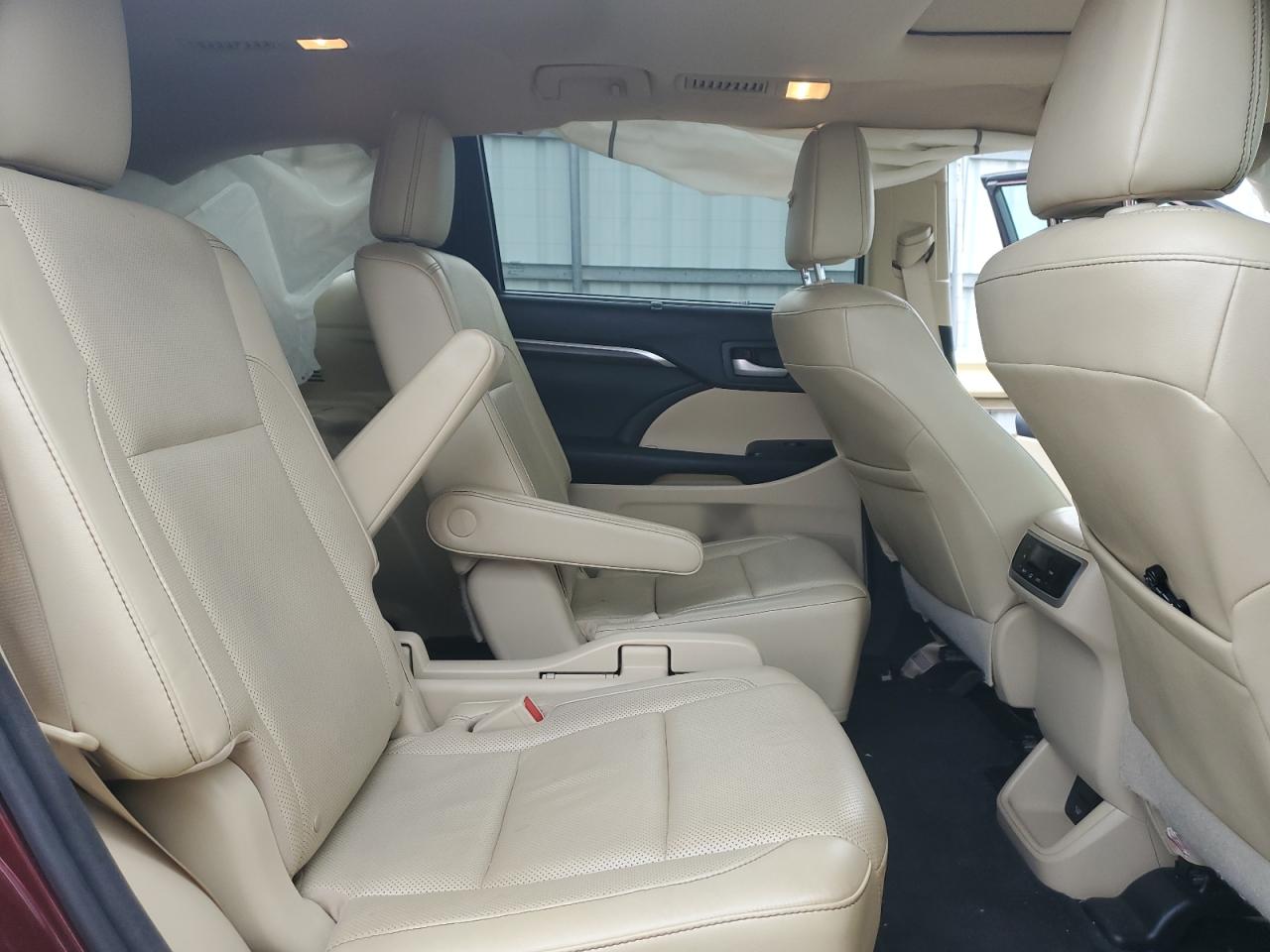 2016 Toyota Highlander Limited VIN: 5TDDKRFH0GS300576 Lot: 80122255