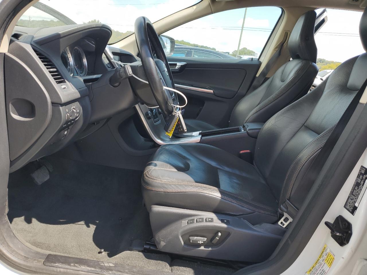 2013 Volvo Xc60 T6 VIN: YV4902DZ6D2447113 Lot: 70772095