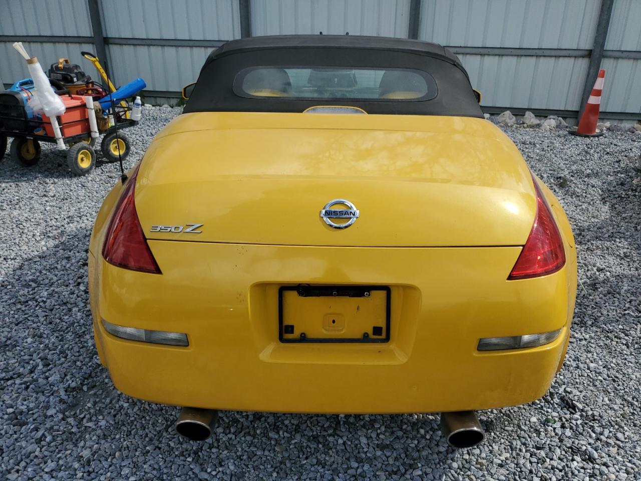 2005 Nissan 350Z Roadster VIN: JN1AZ36A75M756116 Lot: 82097085