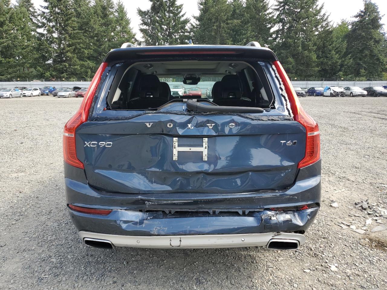 2019 VOLVO XC90 | T6 MOMENTUM