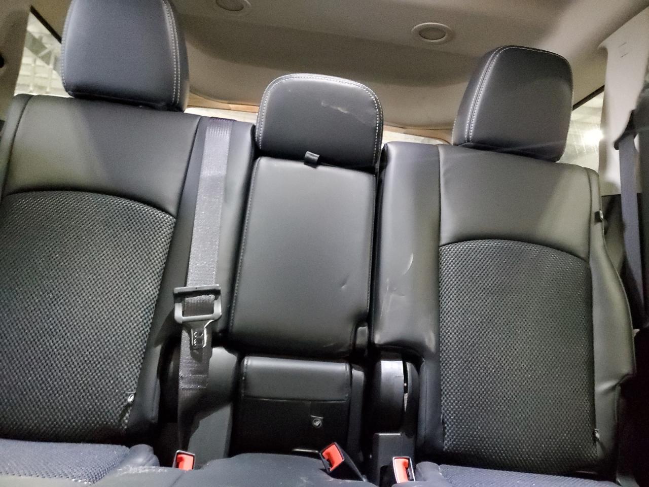 2019 Dodge Journey Crossroad VIN: 3C4PDDGGXKT732610 Lot: 71008025