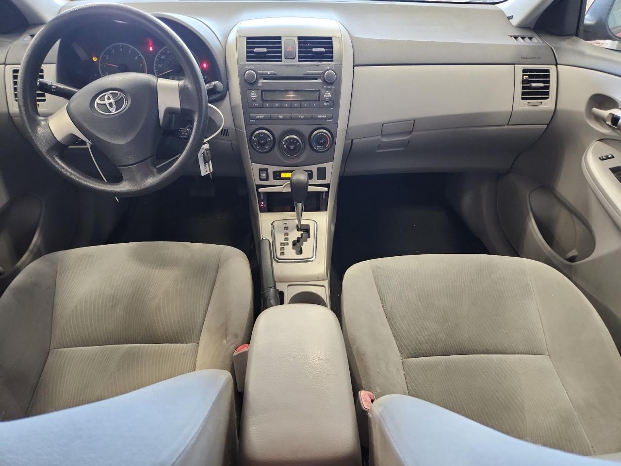 2011 Toyota Corolla Base VIN: 2T1BU4EE0BC647726 Lot: 81853295