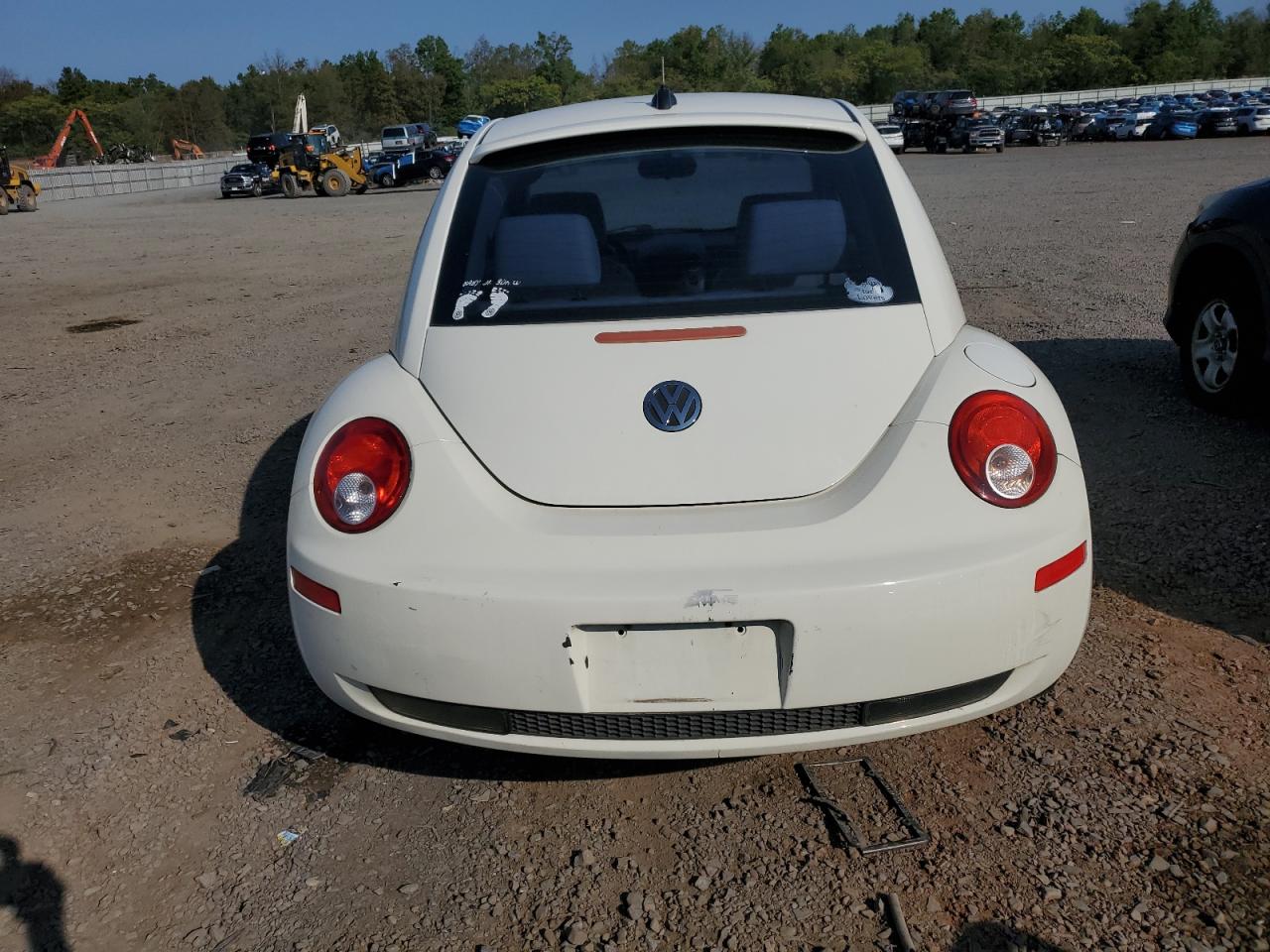 2008 Volkswagen New Beetle Triple White VIN: 3VWFG31C68M524095 Lot: 81691535