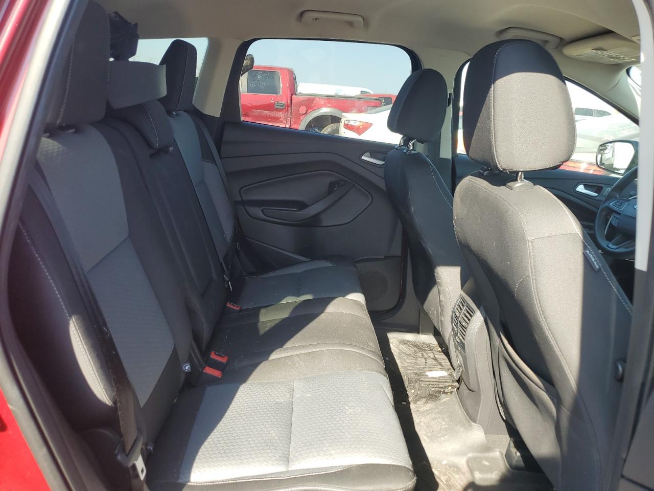 2017 Ford Escape Se VIN: 1FMCU9G91HUB97271 Lot: 81853905