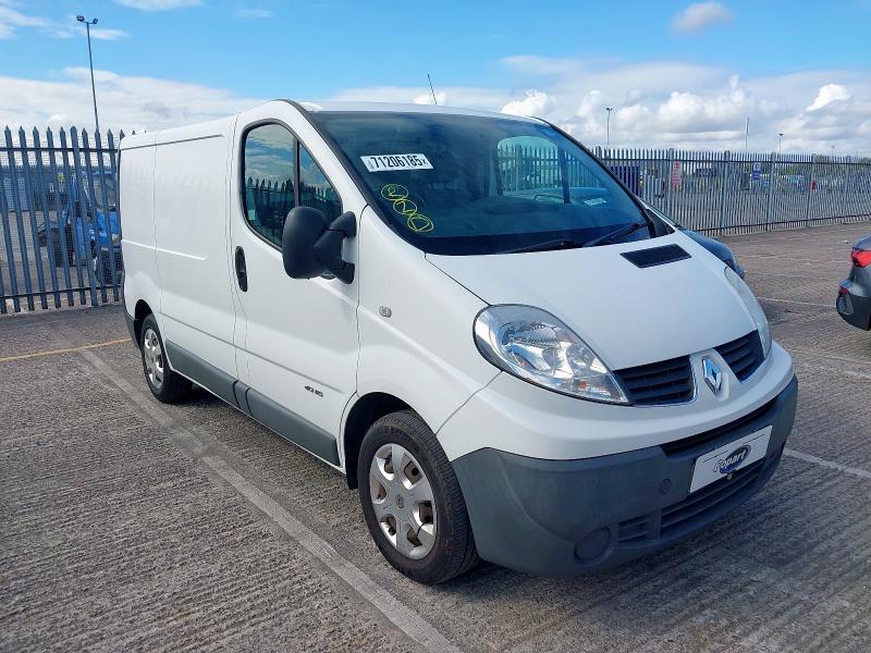 2014 RENAULT TRAFIC EXTRA
