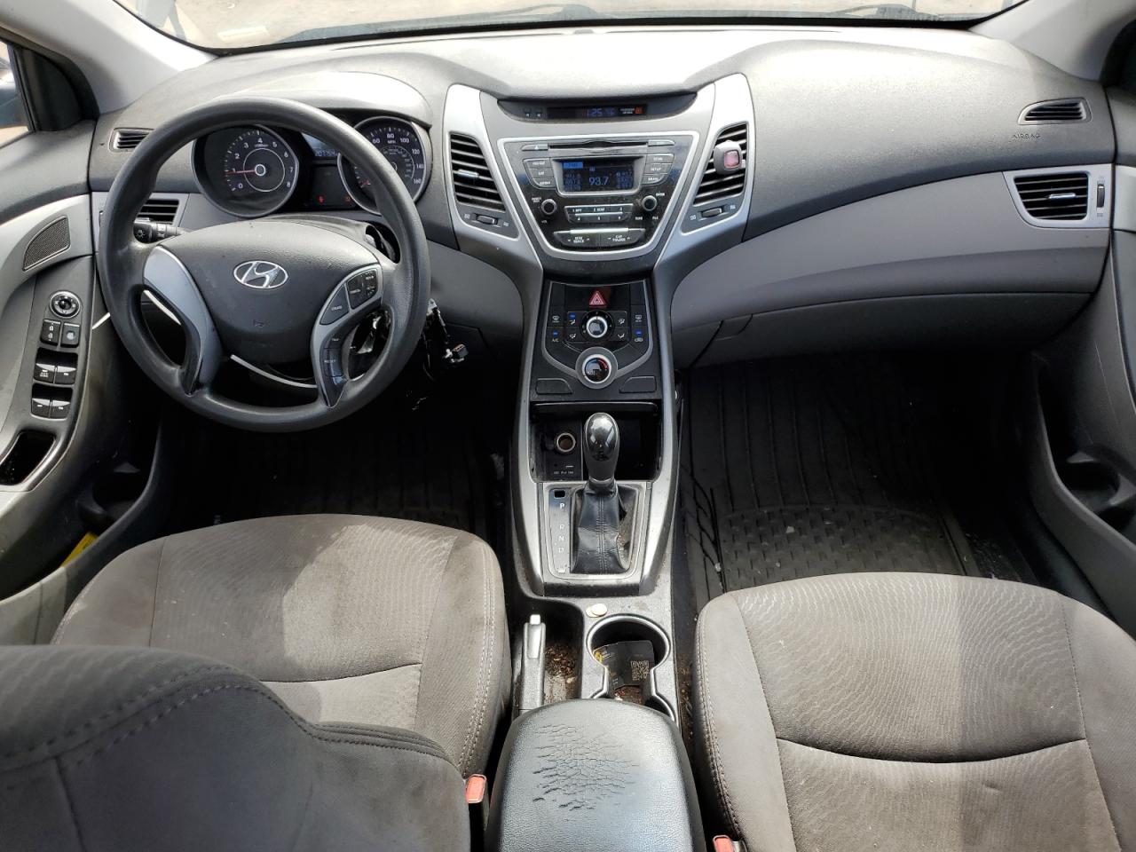 2016 Hyundai Elantra Se VIN: 5NPDH4AE3GH690710 Lot: 81257645