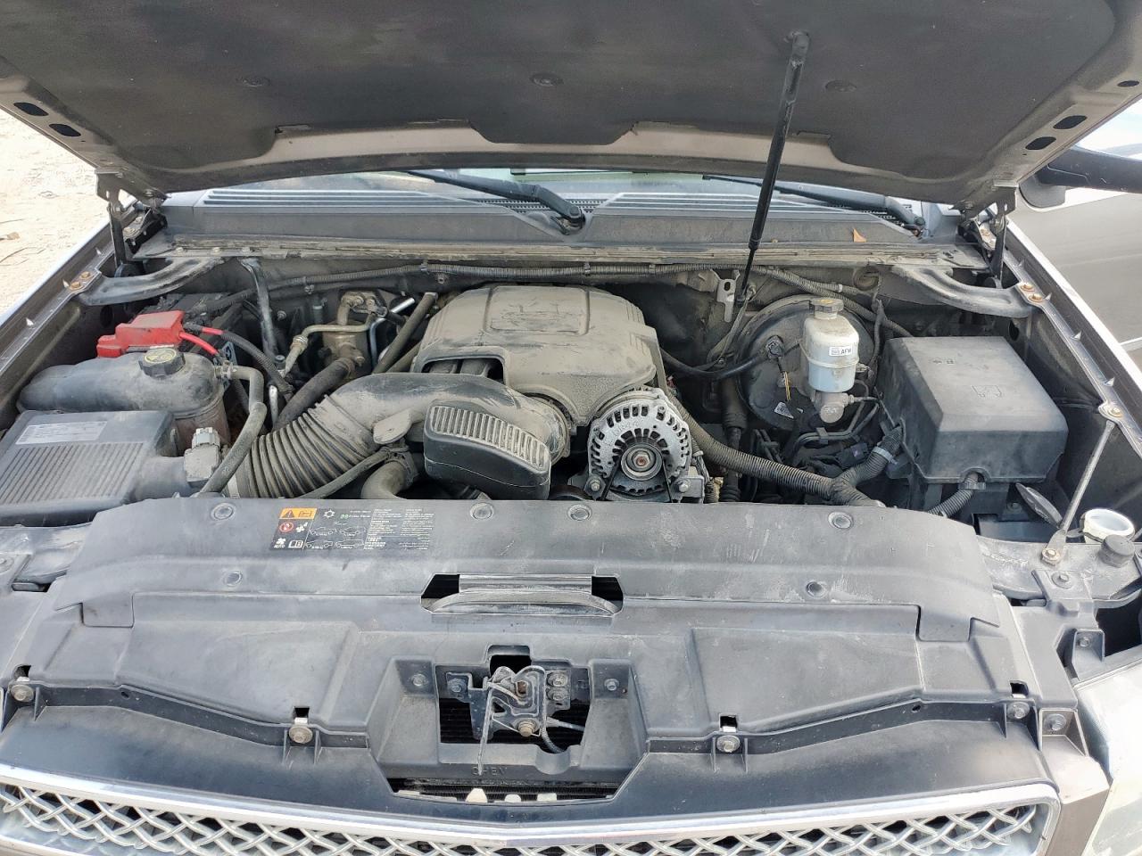 2014 Chevrolet Suburban C1500 Ltz VIN: 1GNSCKE09ER236550 Lot: 81060645