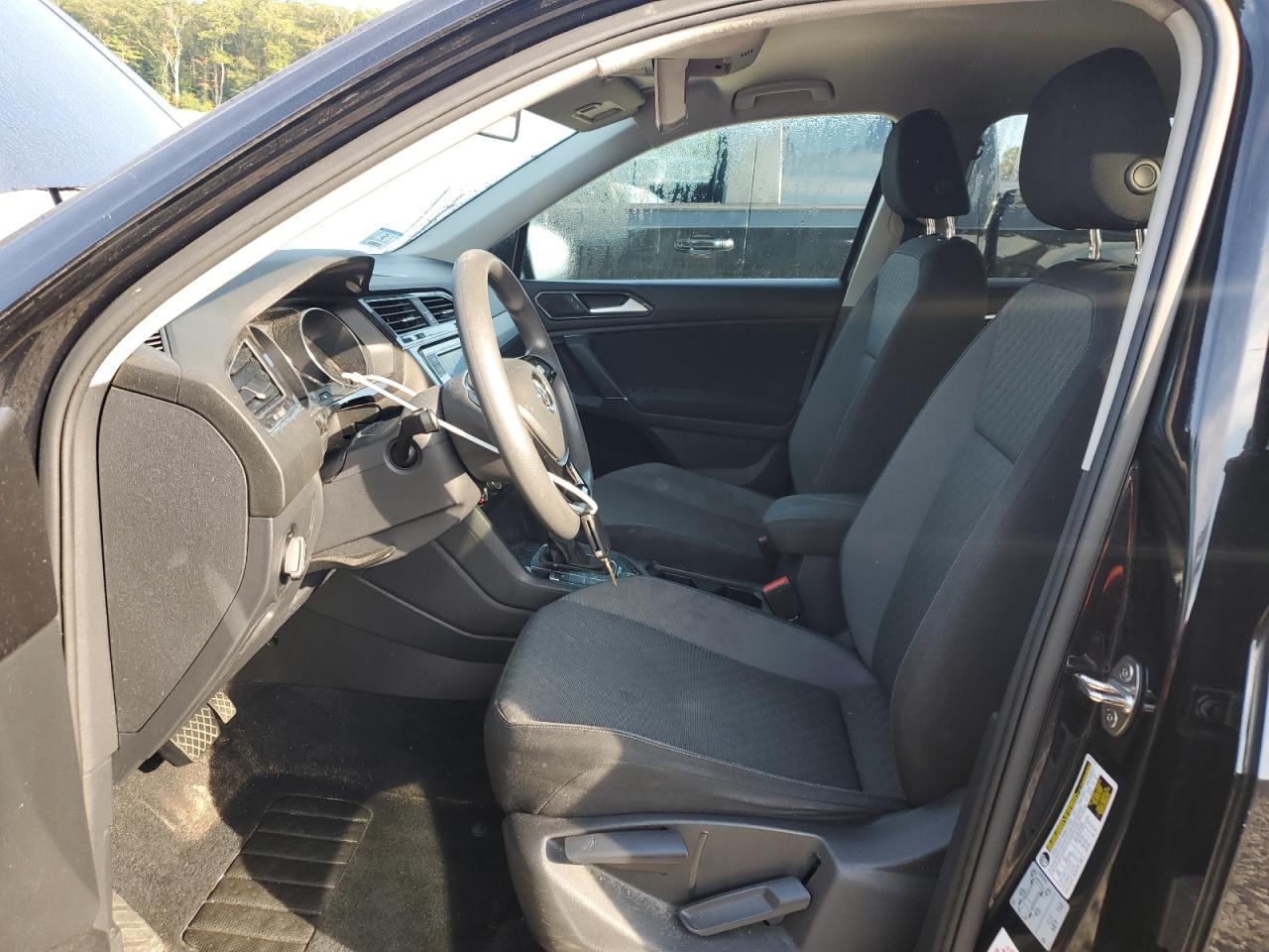 2018 Volkswagen Tiguan S VIN: 3VV0B7AX0JM019615 Lot: 80466425