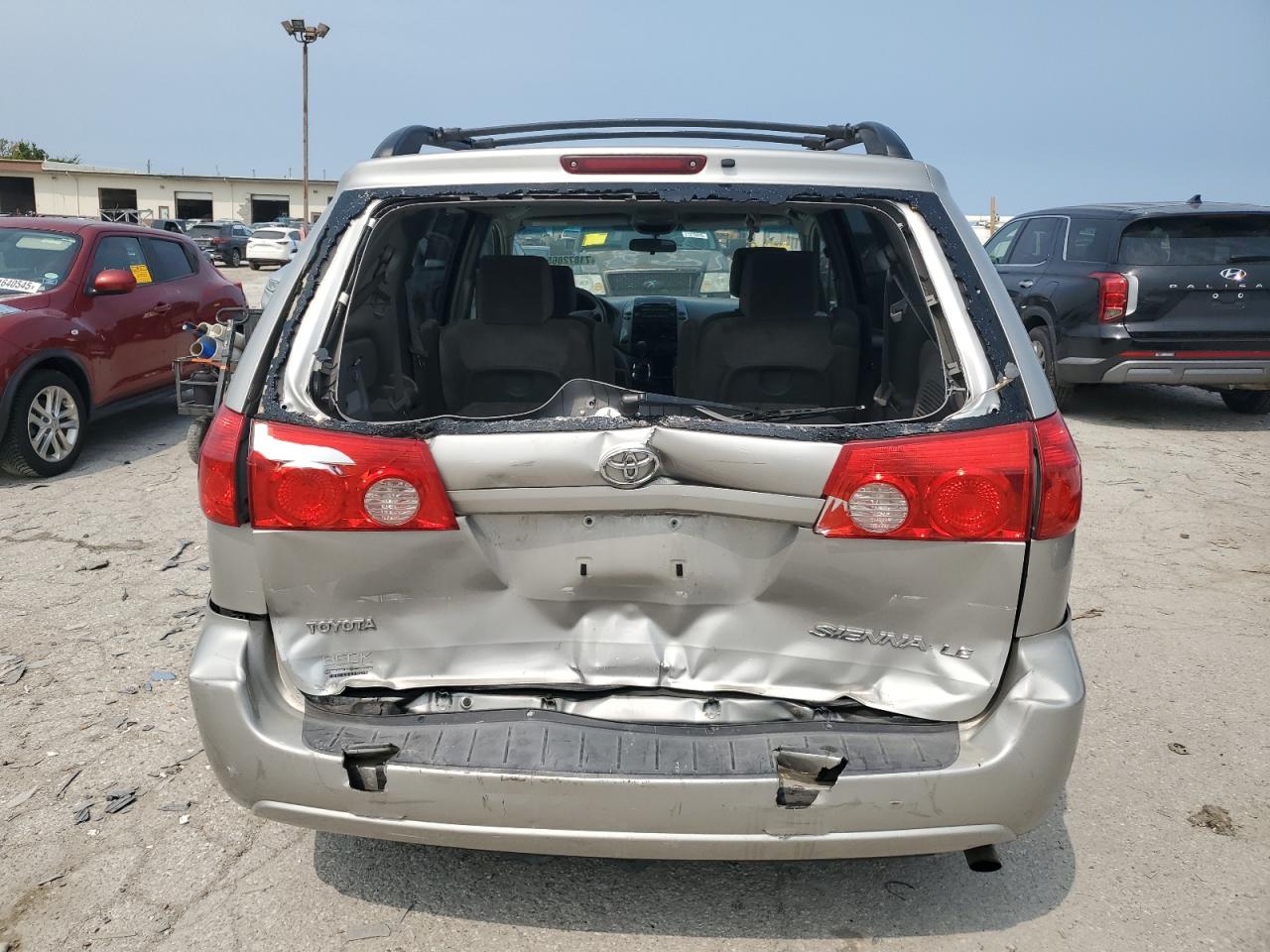 2008 Toyota Sienna Ce VIN: 5TDZK23C18S220288 Lot: 71872865