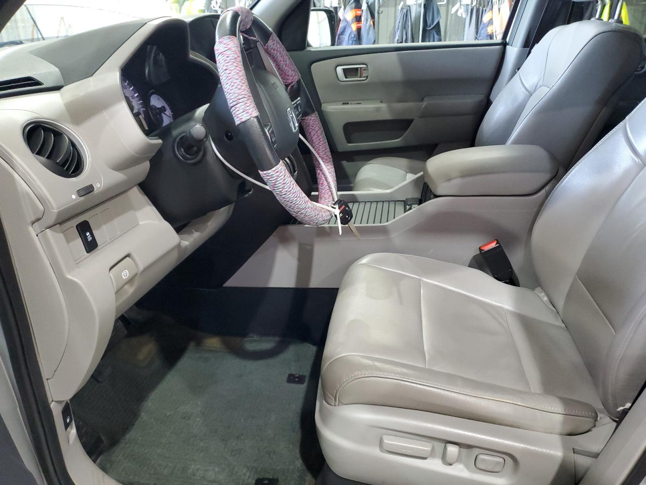 2015 Honda Pilot Exl VIN: 5FNYF4H58FB010990 Lot: 81120225