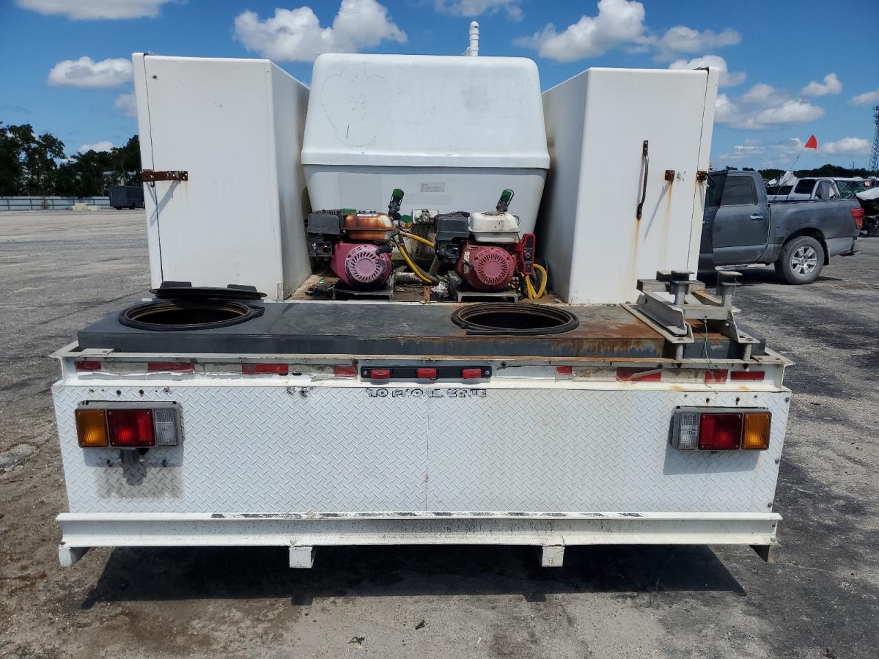 2018 Isuzu Npr Hd VIN: 54DC4W1B5JS805059 Lot: 71212345