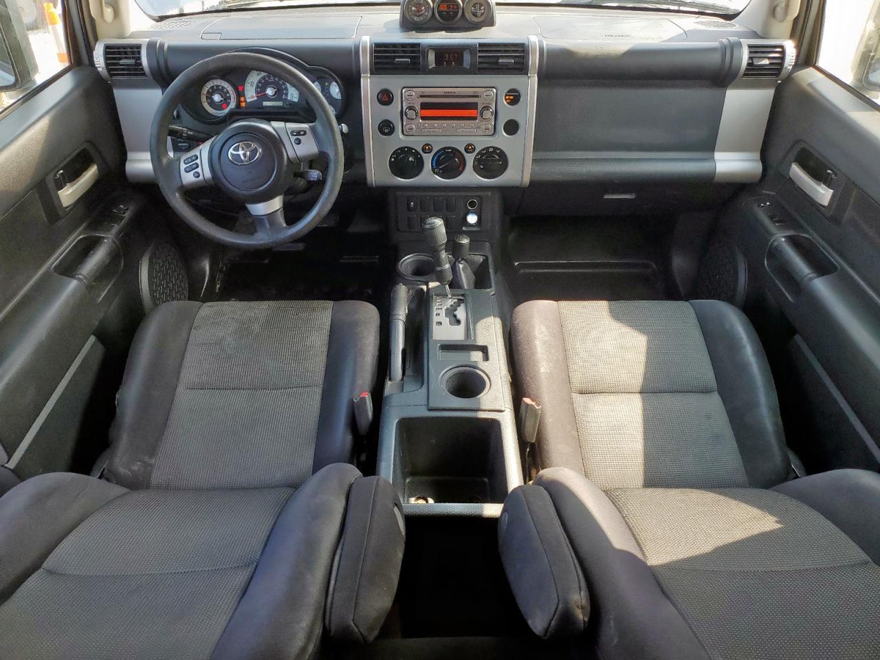 2014 Toyota Fj Cruiser VIN: JTEBU4BF9EK208133 Lot: 70721805