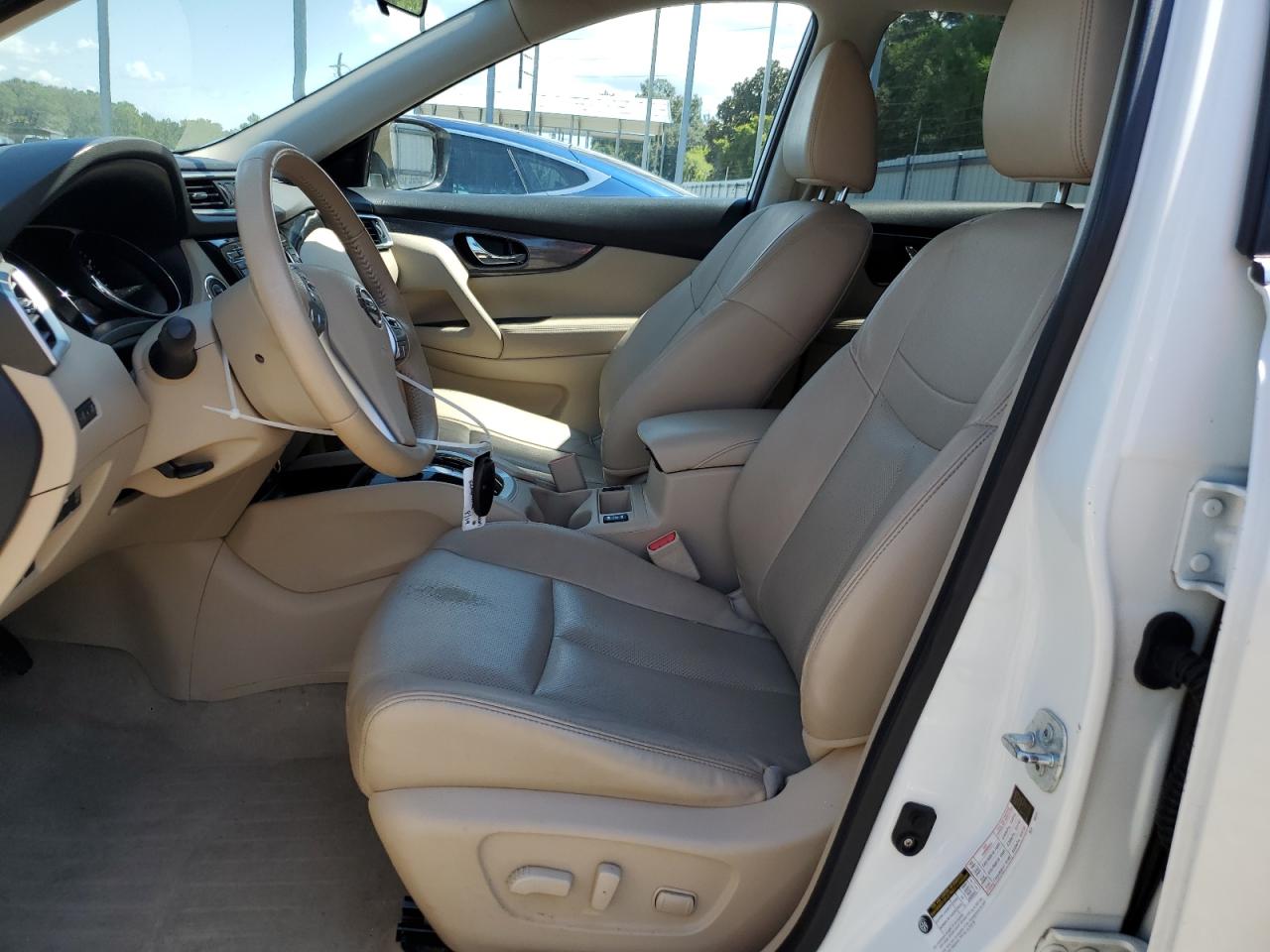 2015 Nissan Rogue S VIN: 5N1AT2MT2FC779397 Lot: 70195615