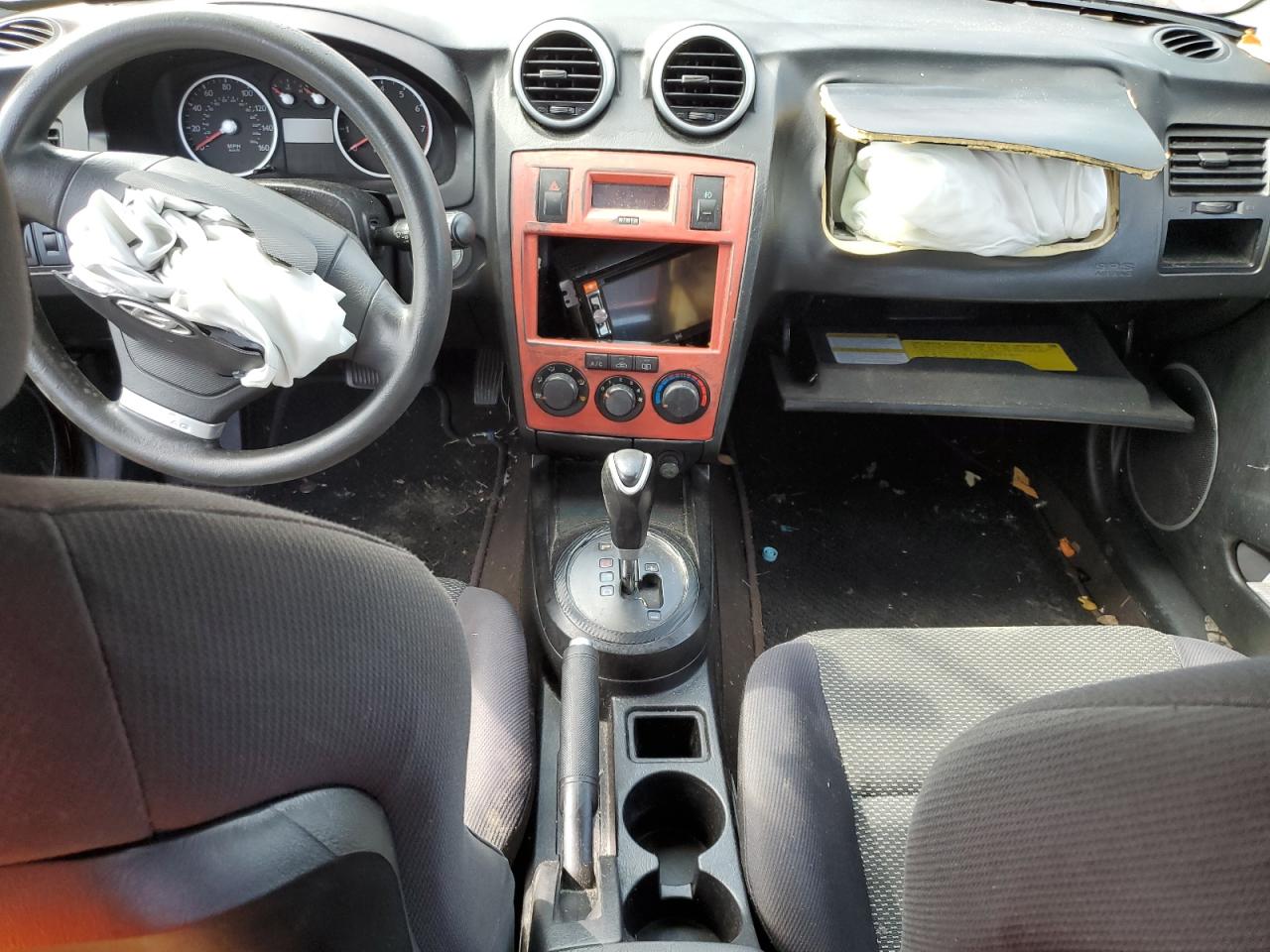 2006 Hyundai Tiburon Gs VIN: KMHHM65D46U229462 Lot: 70912605