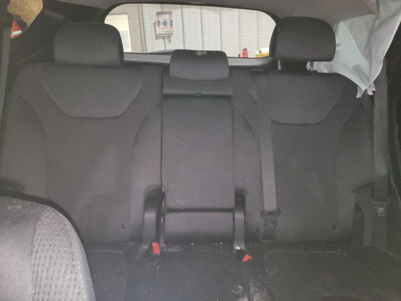 2019 Hyundai Santa Fe Se VIN: 5NMS2CAD2KH097100 Lot: 82129205