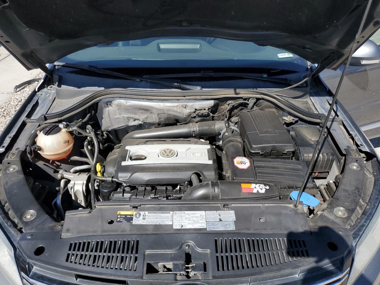 2016 Volkswagen Tiguan S VIN: WVGBV7AX7GW054851 Lot: 83851145