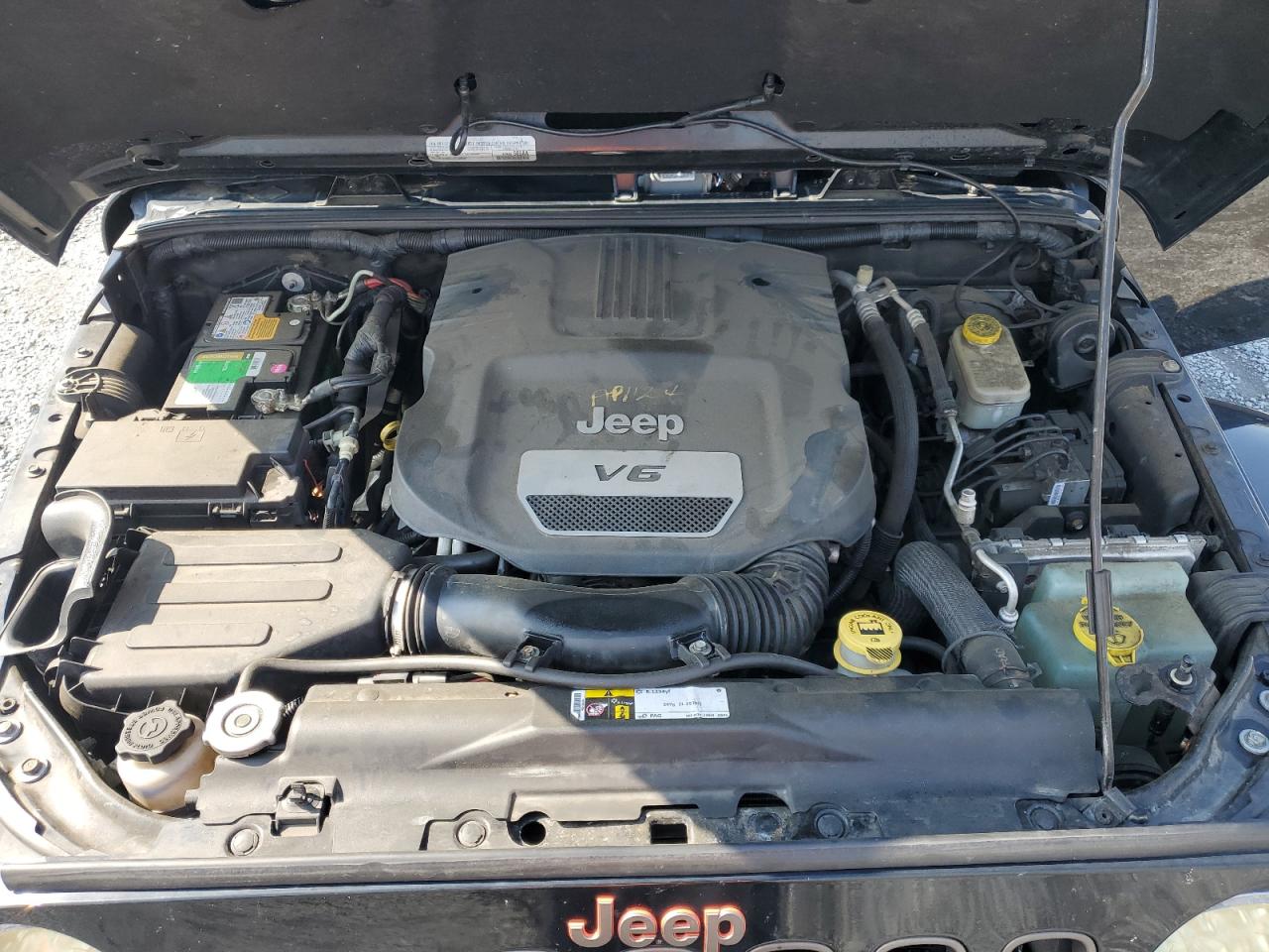 2016 Jeep Wrangler Unlimited Sahara VIN: 1C4BJWEG9GL347964 Lot: 71676365