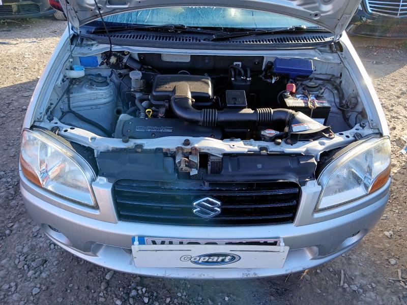 2003 SUZUKI IGNIS GL 