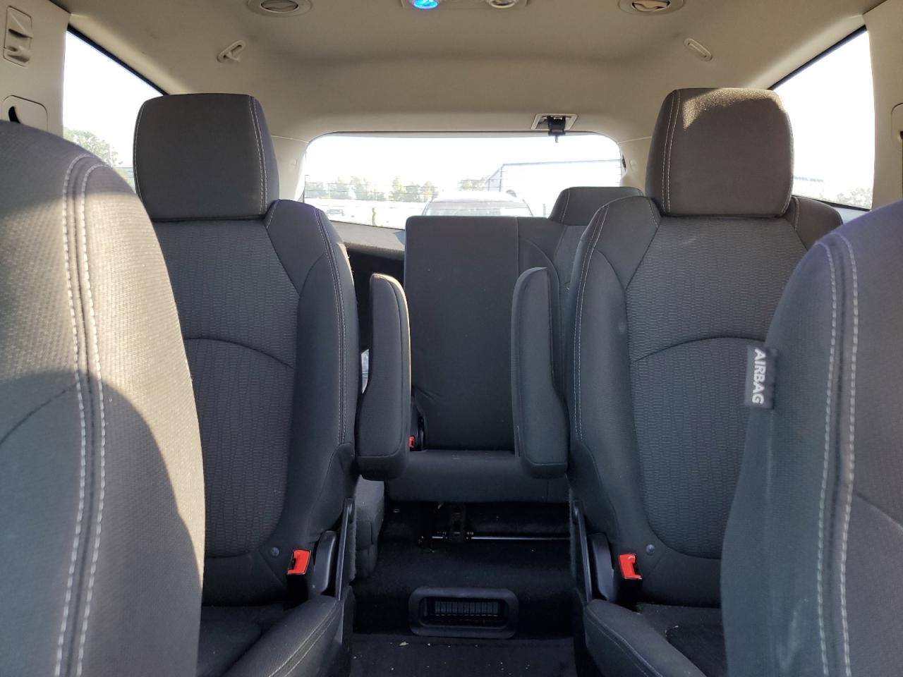 2017 Chevrolet Traverse Lt VIN: 1GNKVHKD8HJ272270 Lot: 81108445