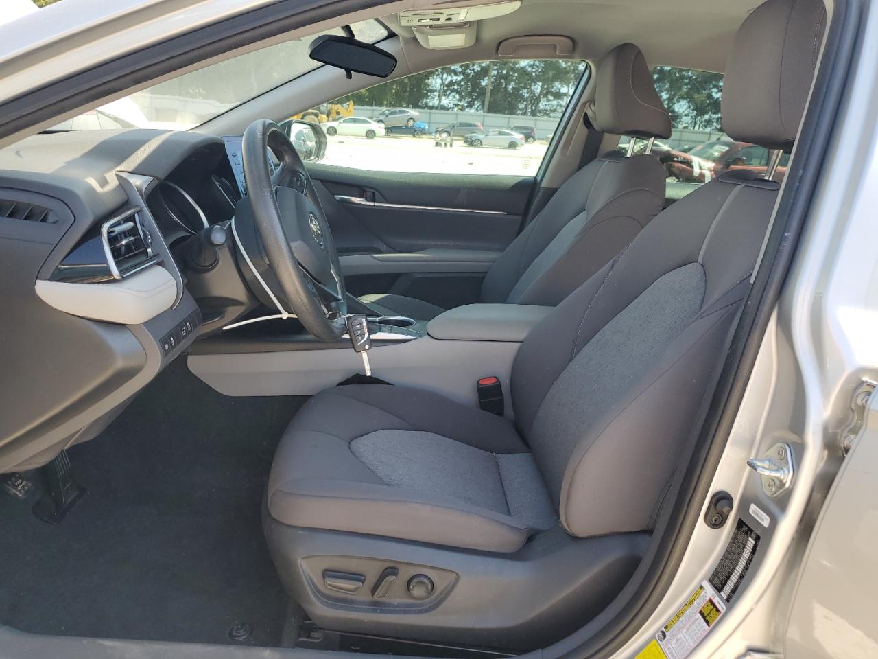 2022 Toyota Camry Le VIN: 4T1C11AK0NU039425 Lot: 80281705