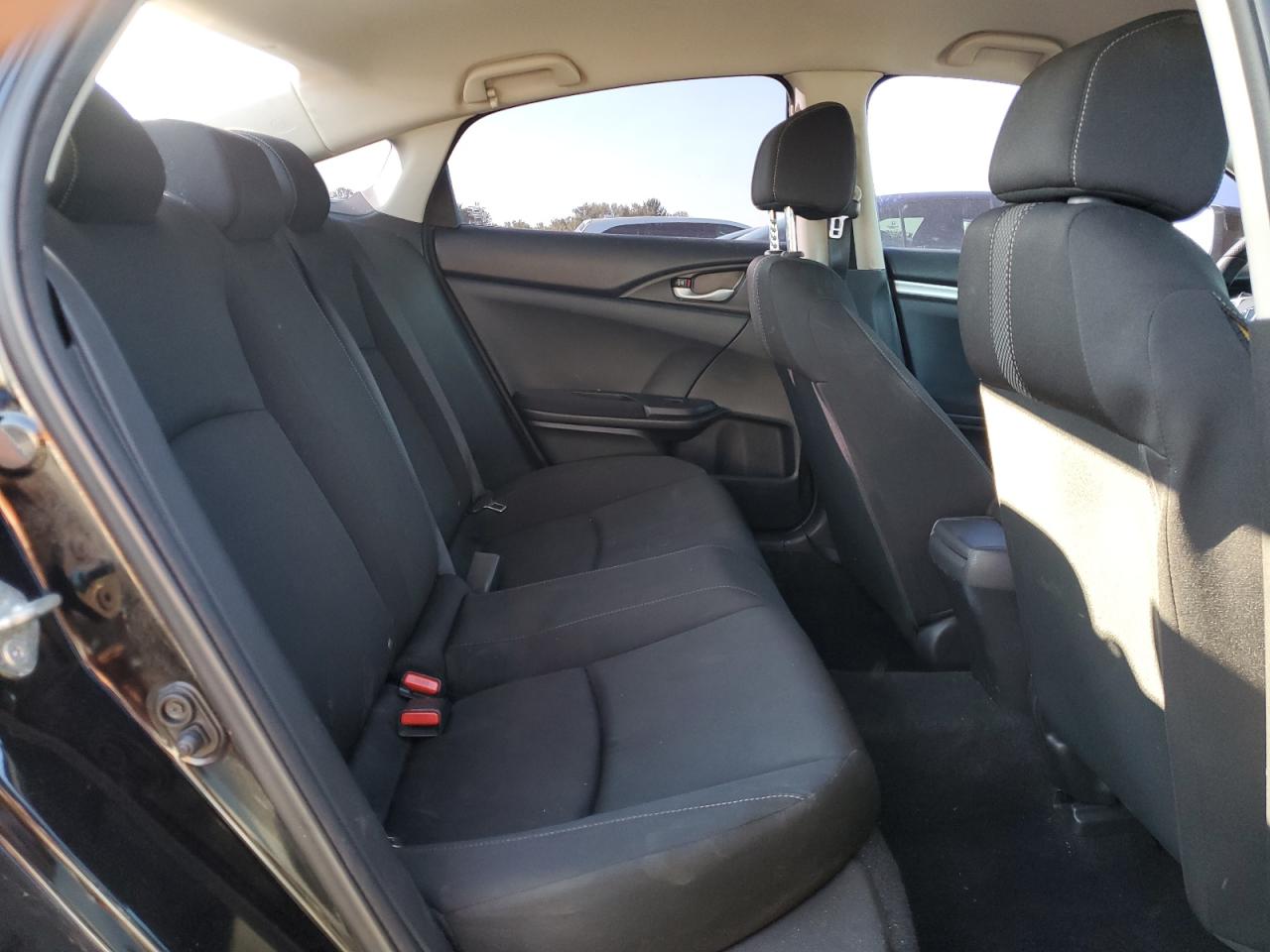 2019 Honda Civic Lx VIN: 2HGFC2F6XKH585629 Lot: 80029565