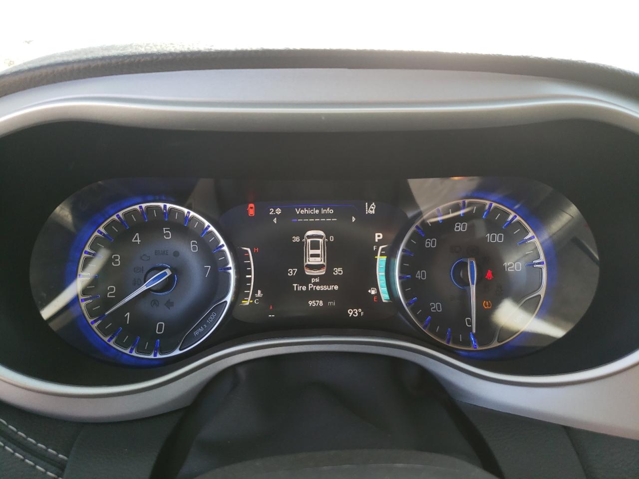 2024 Chrysler Pacifica Touring VIN: 2C4RC1FG5RR195802 Lot: 83998935