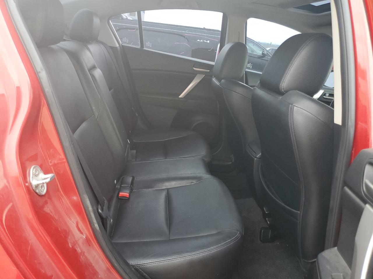 2010 Mazda 3 S VIN: JM1BL1S53A1230061 Lot: 81734455