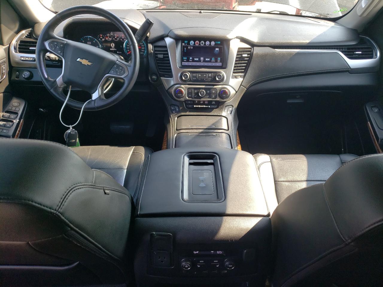 2017 Chevrolet Tahoe C1500 Premier VIN: 1GNSCCKC7HR386942 Lot: 80673615