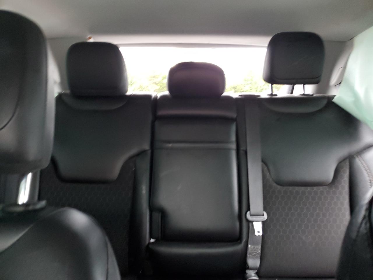 2018 Jeep Compass Latitude VIN: 3C4NJDBBXJT152977 Lot: 81510885