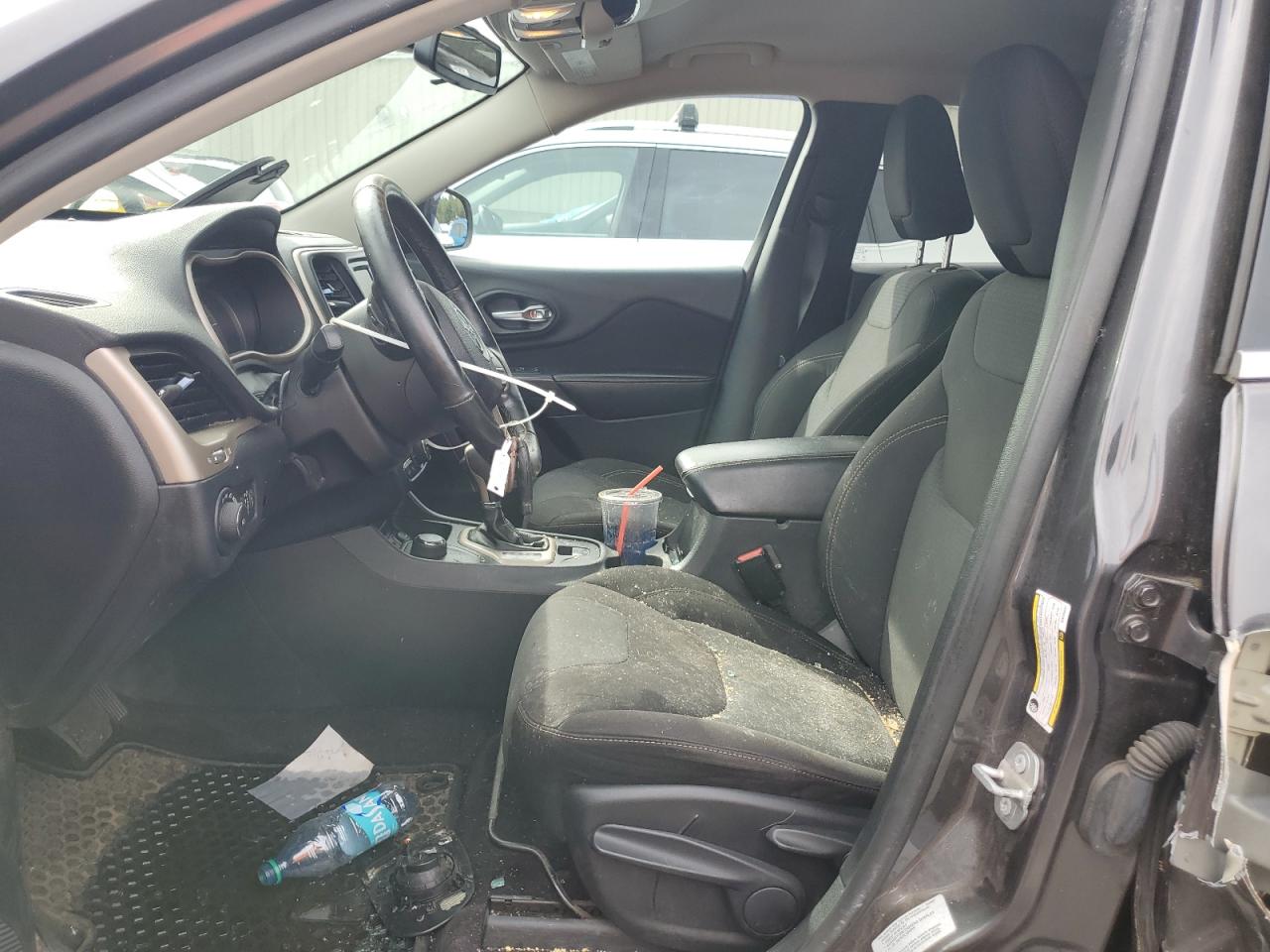 2016 Jeep Cherokee Latitude VIN: 1C4PJMCB7GW203507 Lot: 71500365