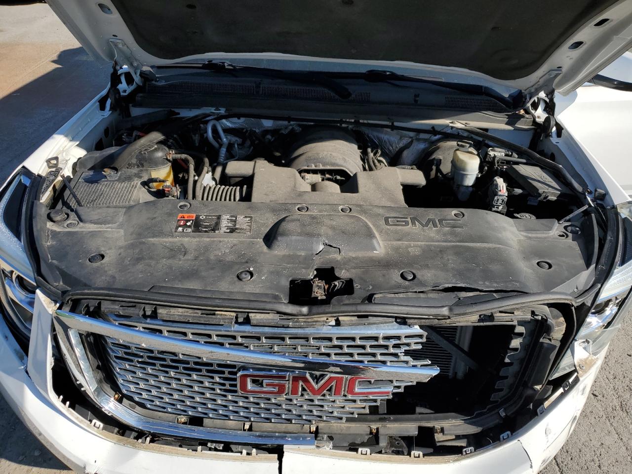 2015 GMC Yukon Denali VIN: 1GKS2CKJ4FR141382 Lot: 80443405