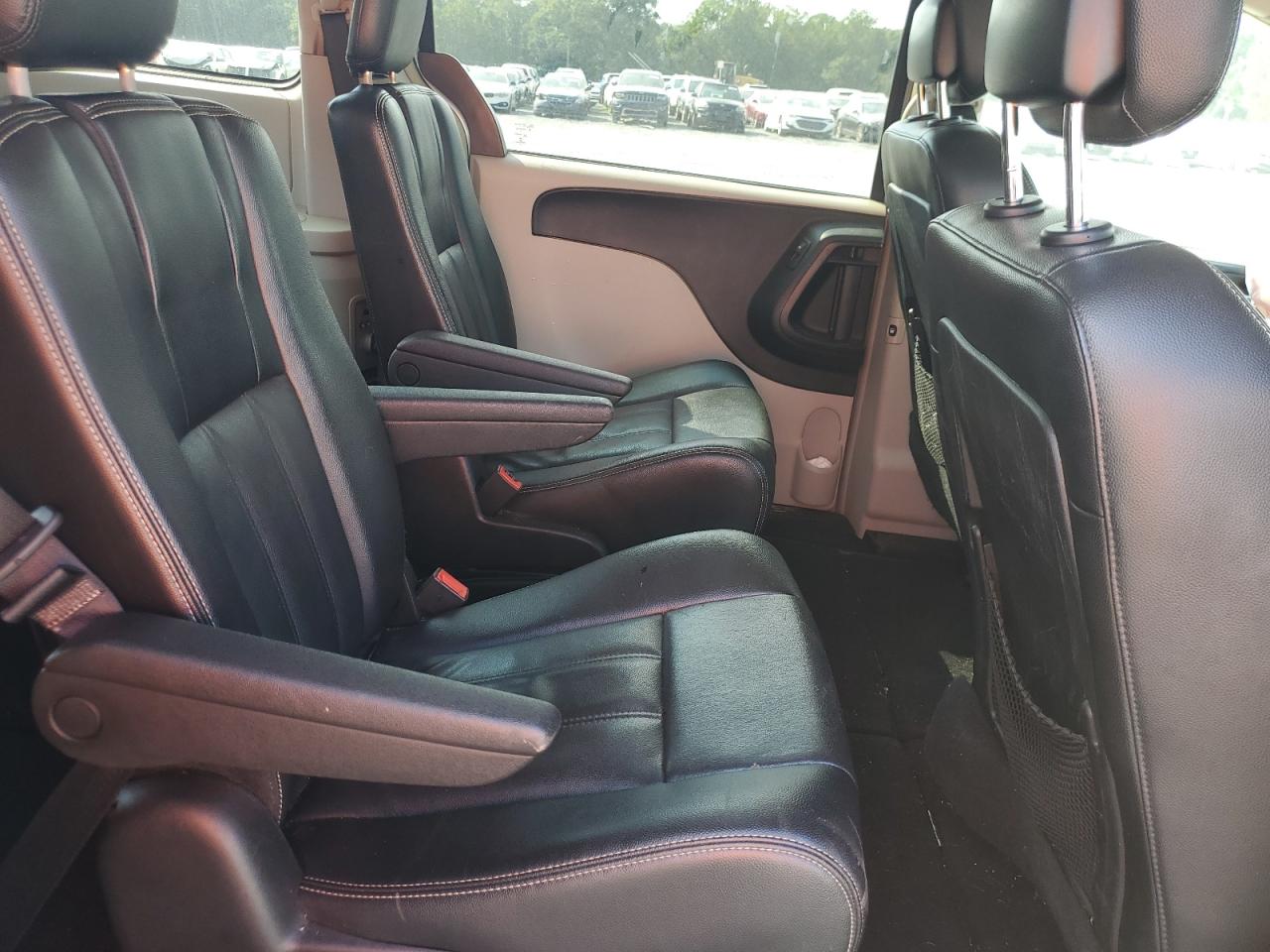 2014 Chrysler Town & Country Touring VIN: 2C4RC1BG0ER359117 Lot: 80733075