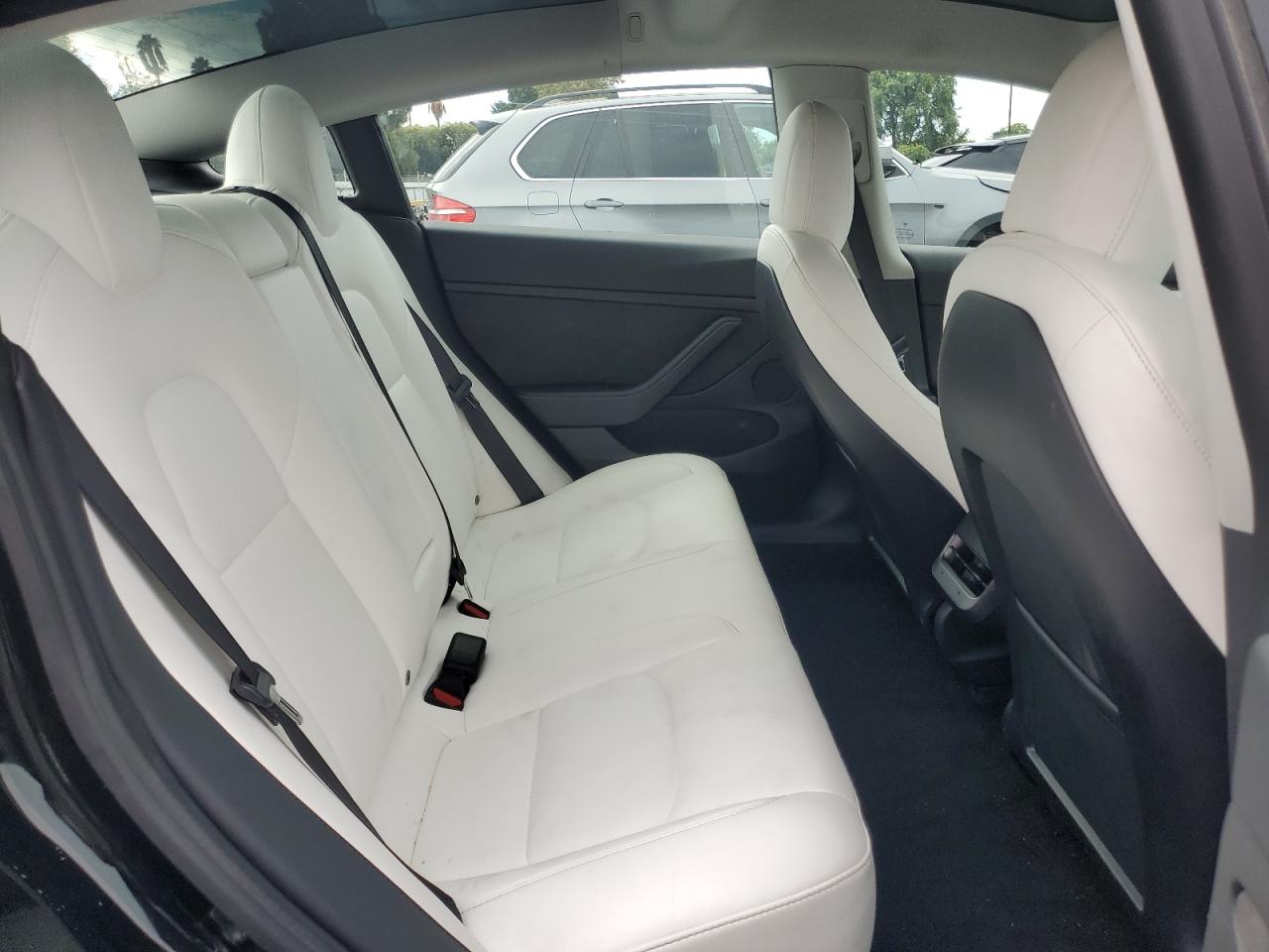 2021 Tesla Model 3 VIN: 5YJ3E1EA9MF085885 Lot: 81402185