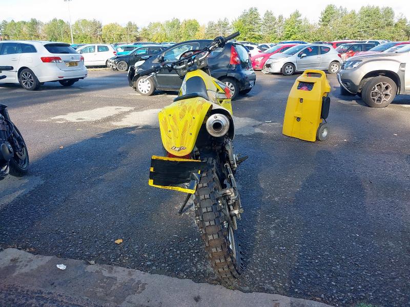 2003 SUZUKI  