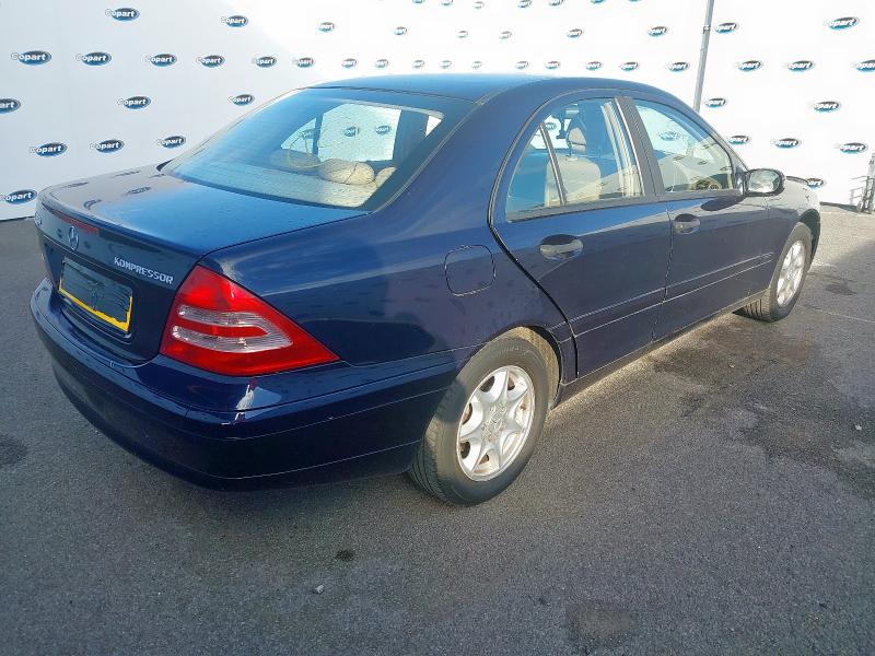 2002 MERCEDES-BENZ C CLASS C180K CLASSIC SE 4DR AUTO
