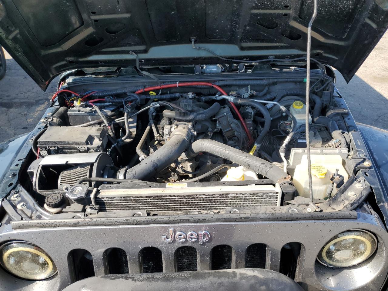 2010 Jeep Wrangler Unlimited Sahara VIN: 1J4BA5H1XAL125839 Lot: 80084415