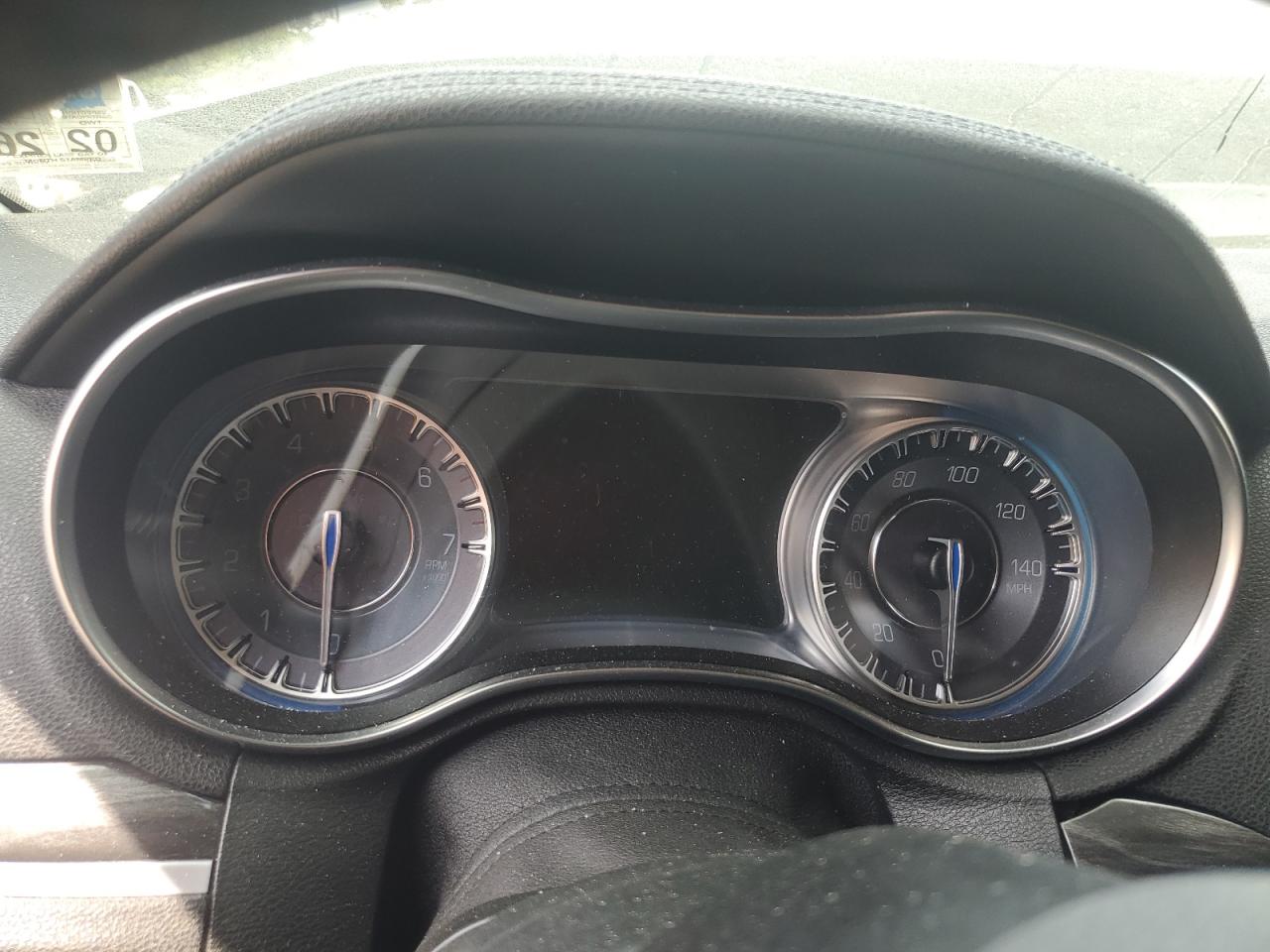 2019 Chrysler 300 Touring VIN: 2C3CCAAG6KH651397 Lot: 80622985