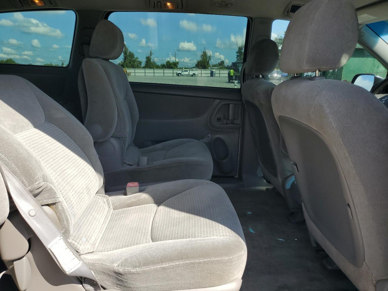 2006 Toyota Sienna Ce VIN: 5TDZA23C16S565286 Lot: 81582485