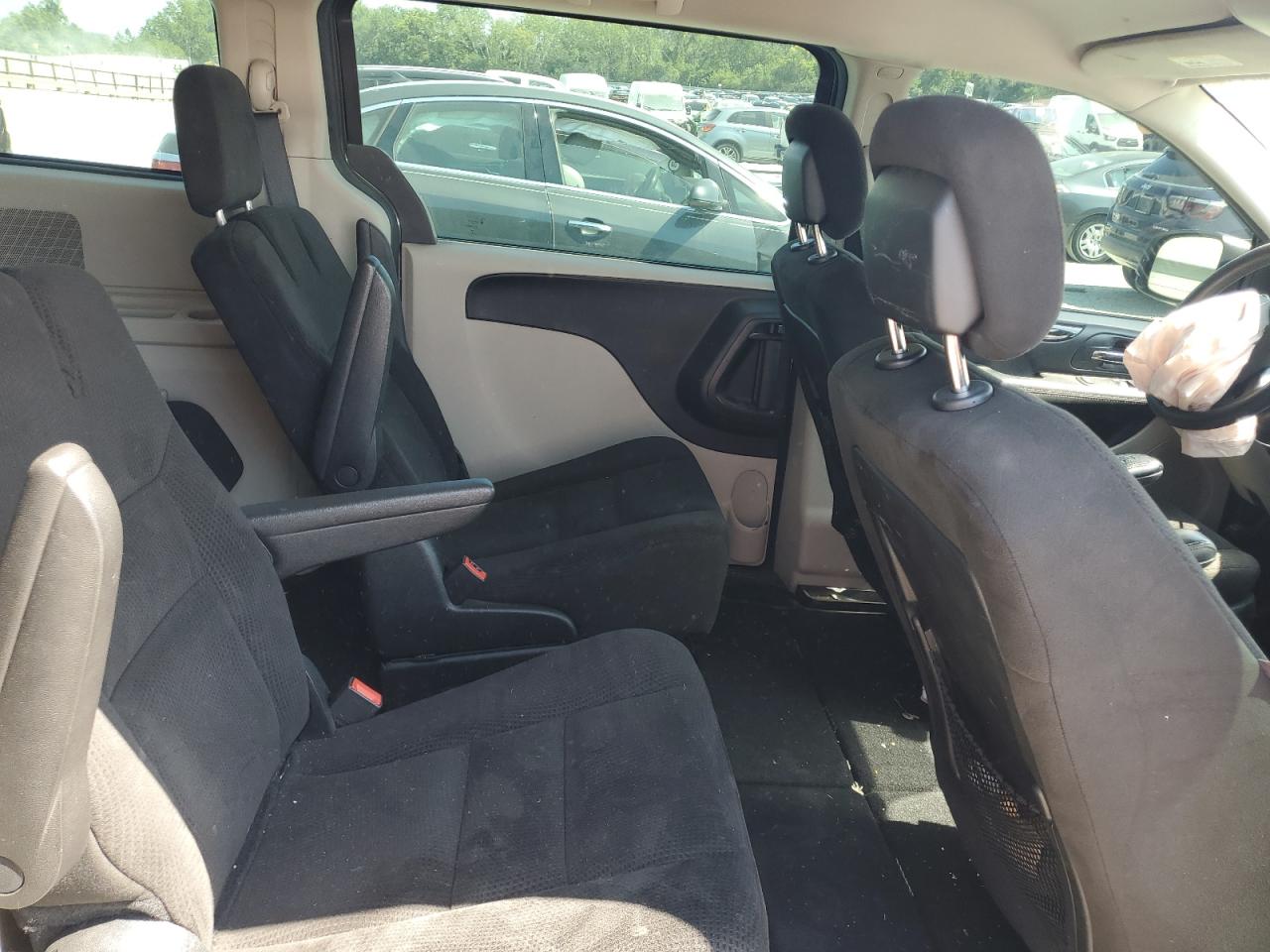 2016 Dodge Grand Caravan Se VIN: 2C4RDGBG2GR335825 Lot: 80584775