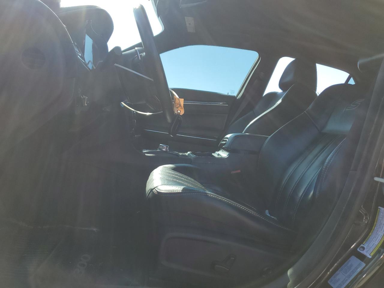 2017 Chrysler 300 S VIN: 2C3CCABG9HH607577 Lot: 84176035