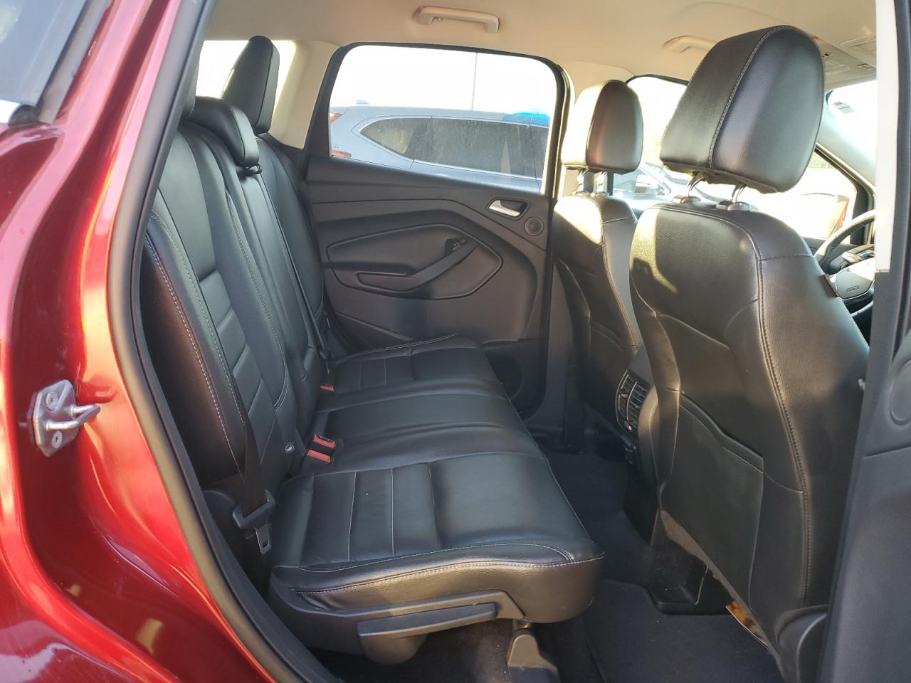 2015 Ford Escape Titanium VIN: 1FMCU0JX5FUC59710 Lot: 81941075