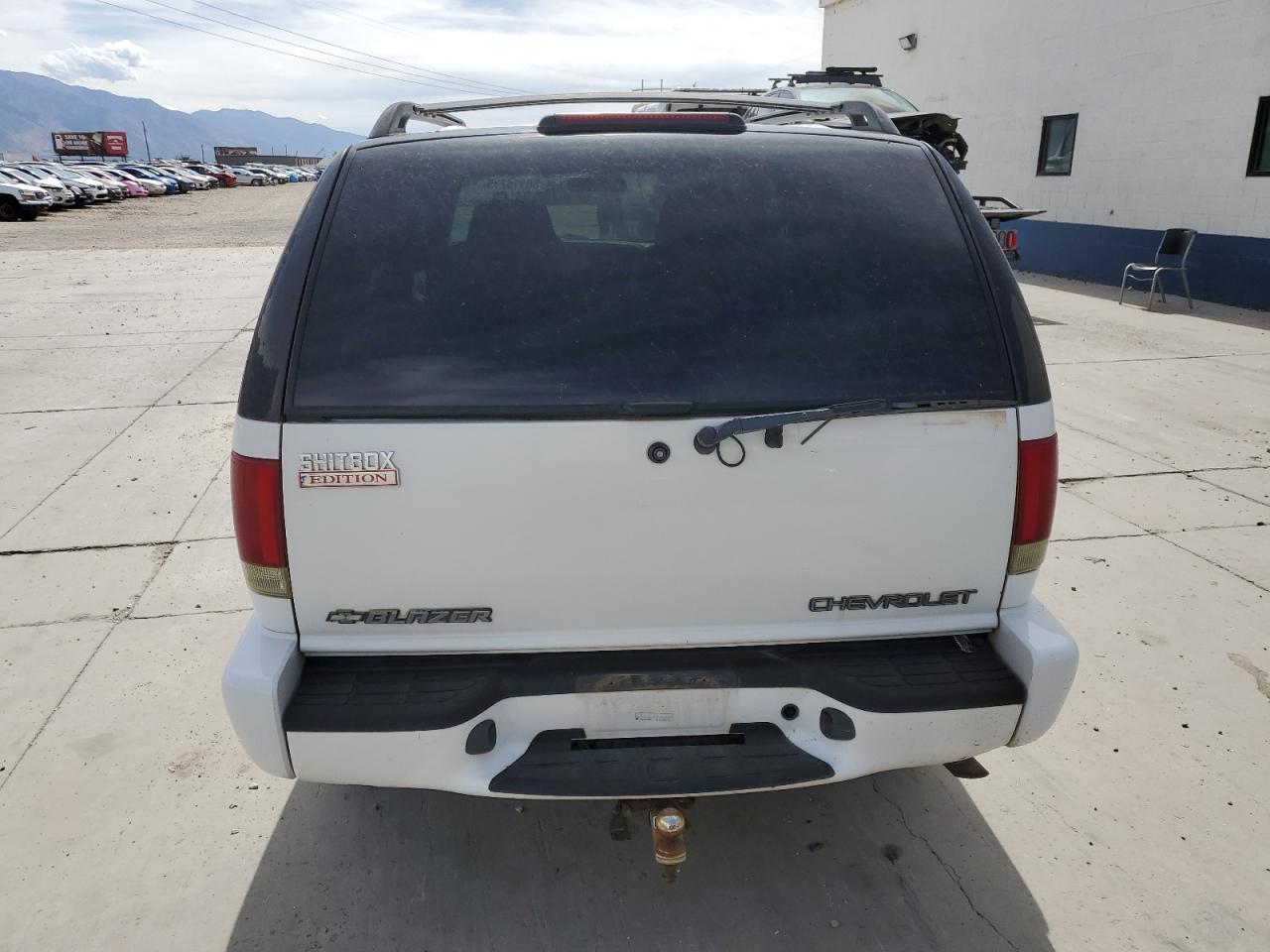 2002 Chevrolet Blazer VIN: 1GNDT13W12K237075 Lot: 80118275