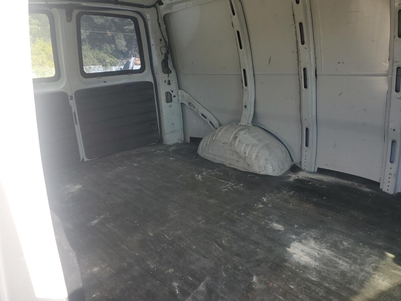 2012 Chevrolet Express G2500 VIN: 1GCWGFBA2C1156635 Lot: 81630465