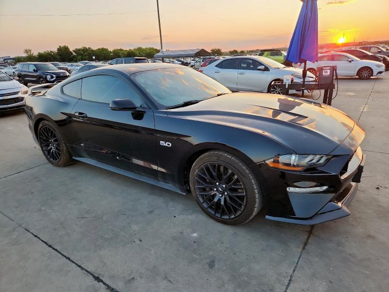  FORD MUSTANG 2019 Czarny