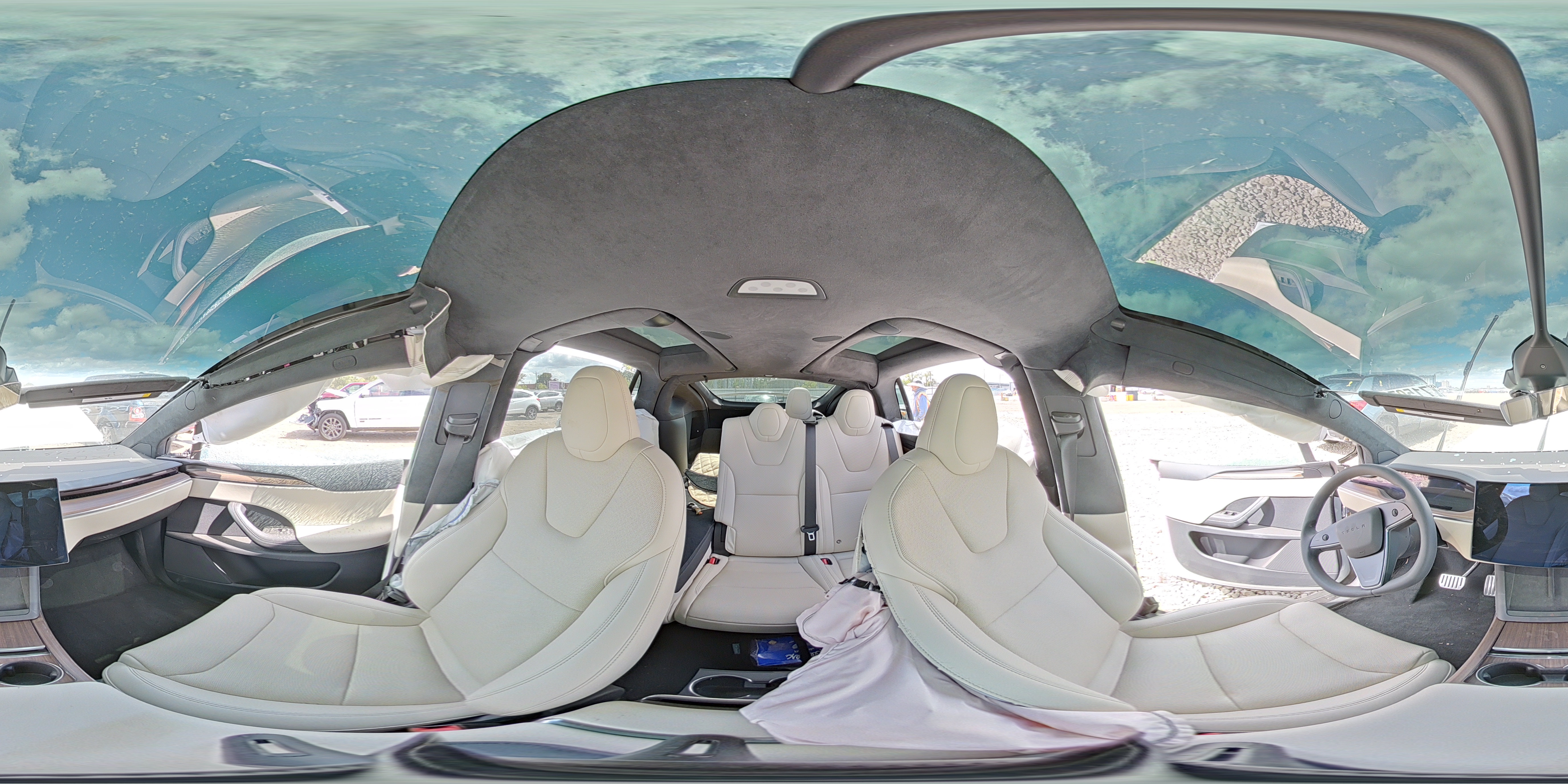 2026 Tesla Model X VIN: 7SAXCAE54TF475868 Lot: 71597825