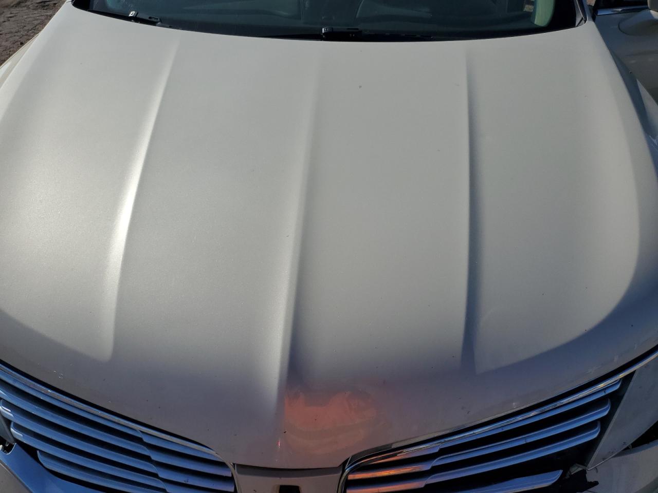 2016 Lincoln Mkx Reserve VIN: 2LMTJ8LRXGBL76121 Lot: 81871095