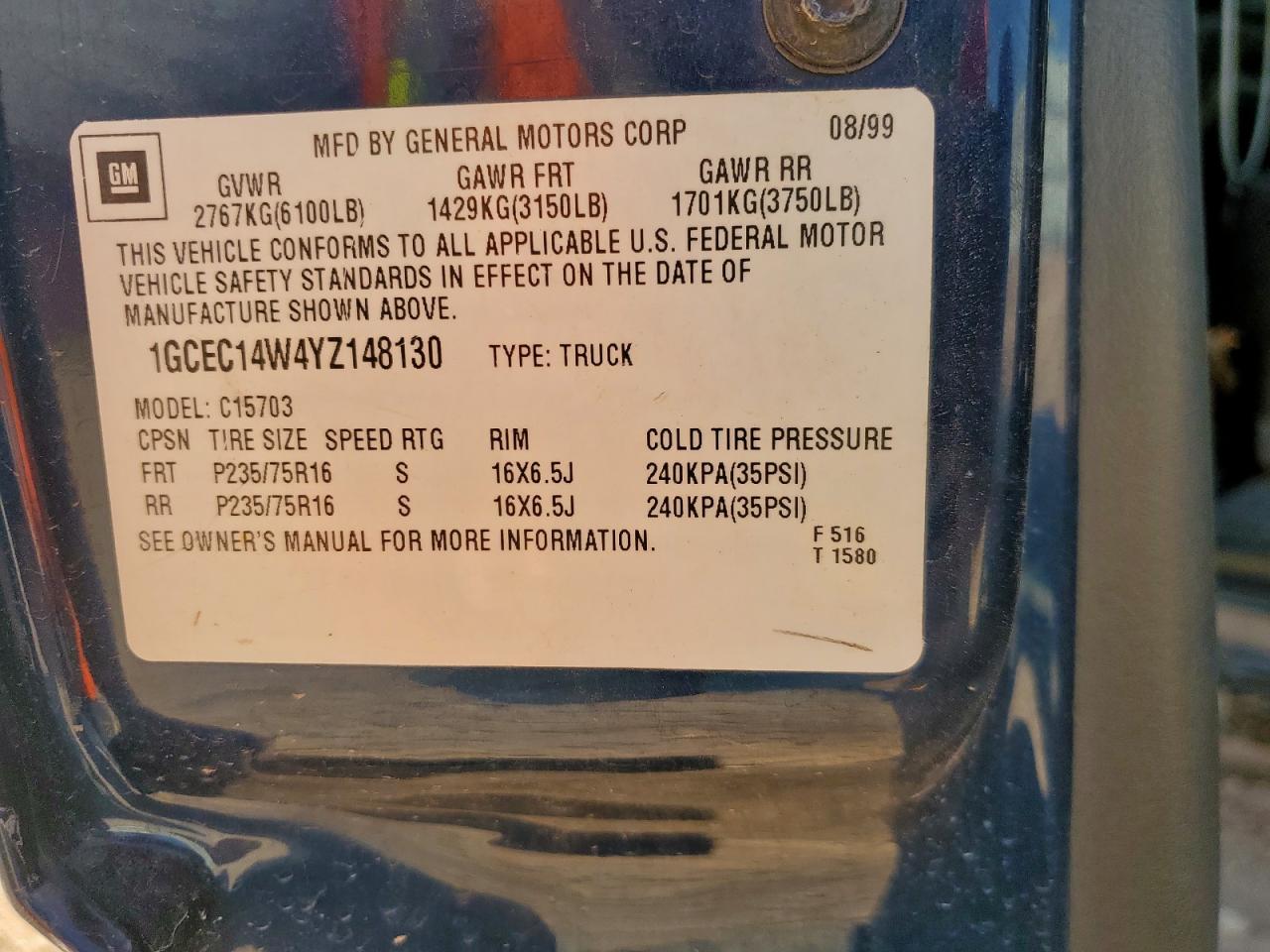 2000 Chevrolet Silverado C1500 VIN: 1GCEC14W4YZ148130 Lot: 80144525