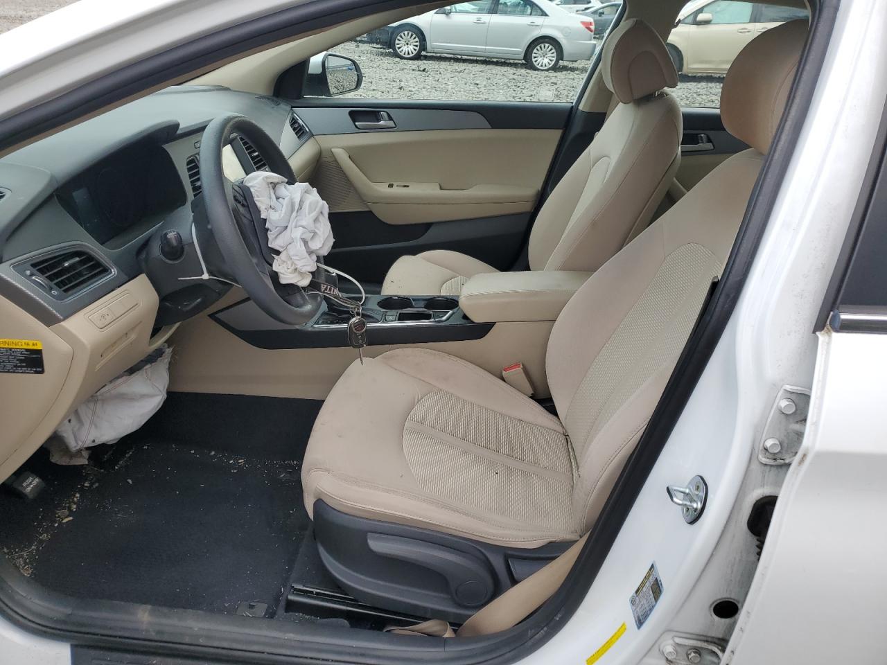 2017 Hyundai Sonata Se VIN: 5NPE24AF0HH573845 Lot: 81263735